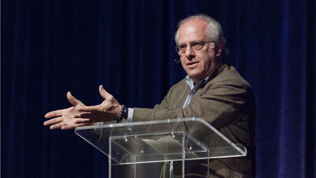 Professor-Economist Richard Wolff discusses corporate greed and an economic system in a state of failure